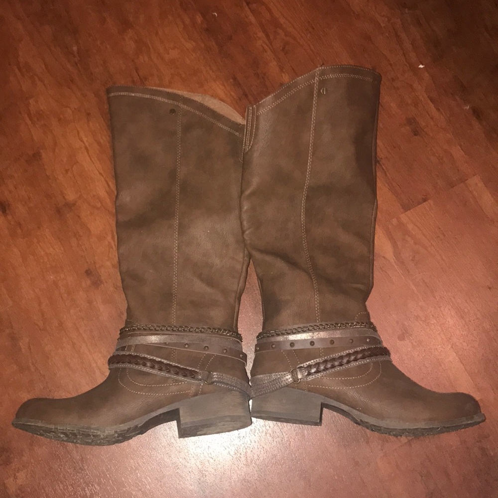 Boots